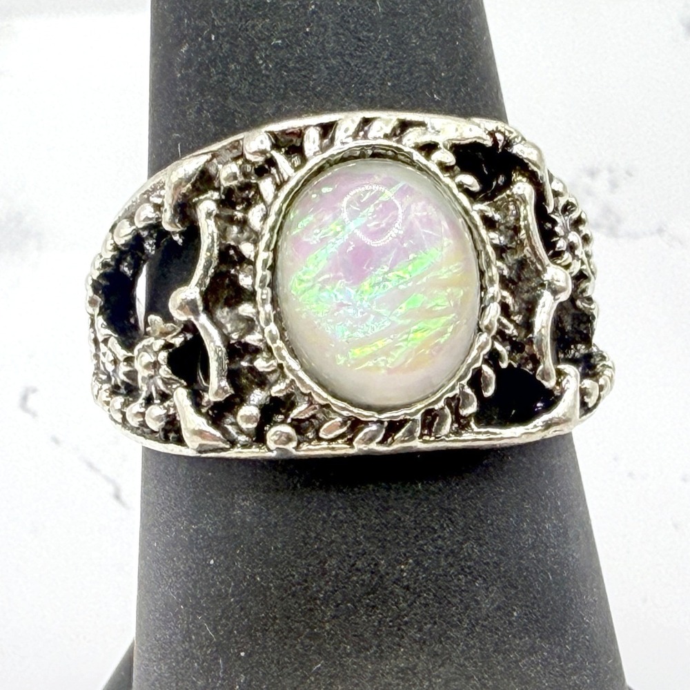 Iridescent Faux‎ Opal Ring Oval Cabochon Statement Silver Tone Ring Size 7.5